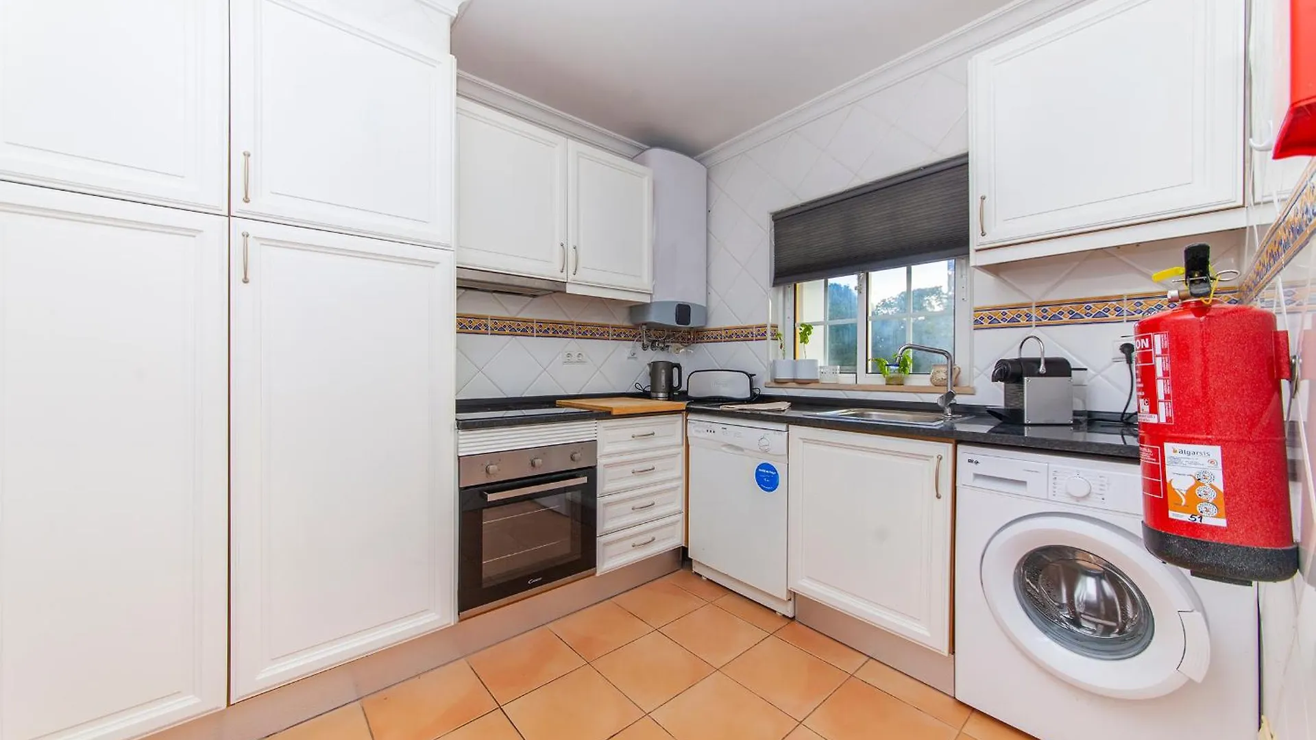 B85 - Seasun Step Apartment In Praia Da Rocha Portimao