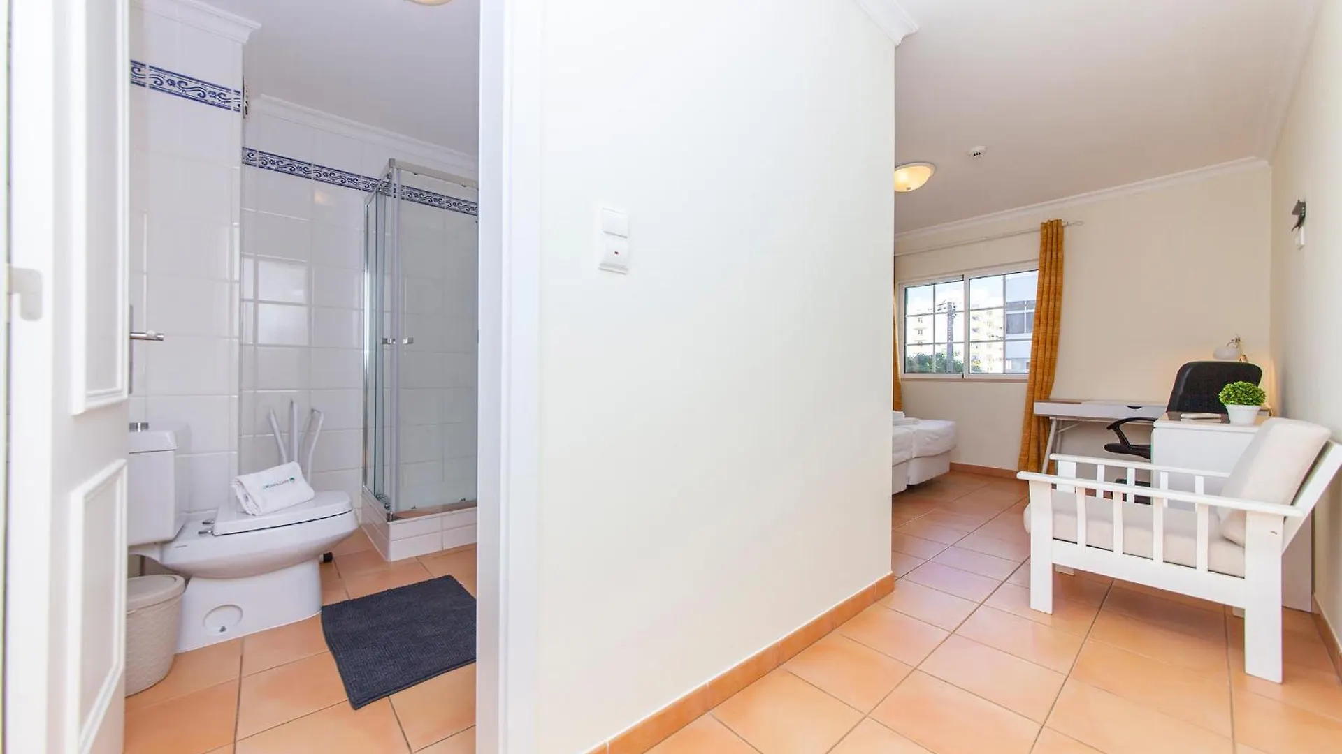 B85 - Seasun Step Apartment In Praia Da Rocha Portimao 0*,  Portugal
