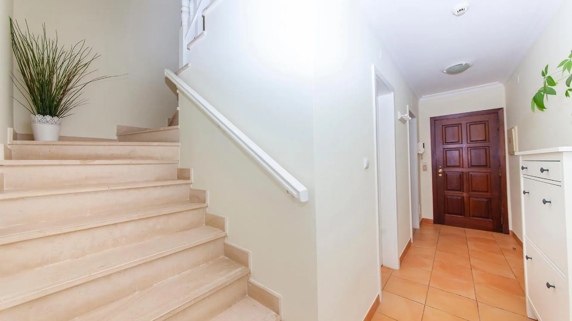 B85 - Seasun Step Apartment In Praia Da Rocha Portimao