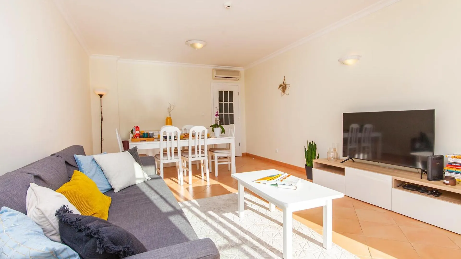 B85 - Seasun Step Apartment In Praia Da Rocha Portimao Portugal