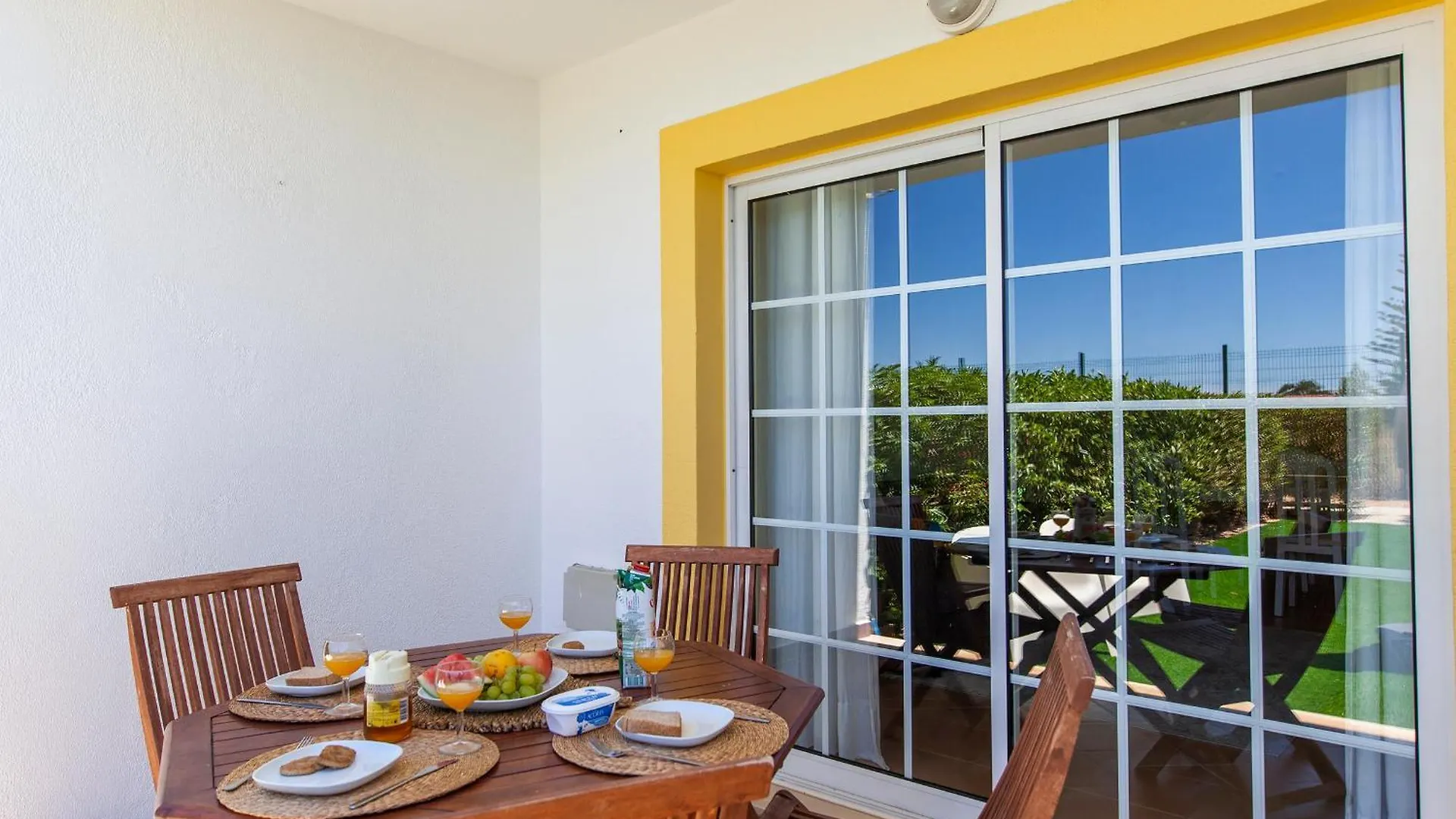 B85 - Seasun Step Apartment In Praia Da Rocha Portimao 0*,  Portugal