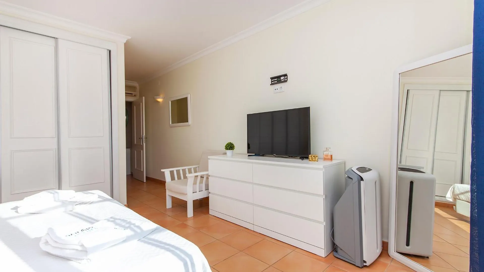 B85 - Seasun Step Apartment In Praia Da Rocha Portimao